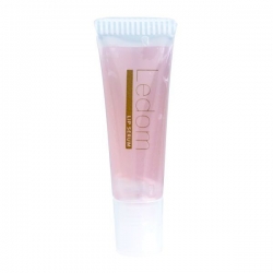 美容学生からプロまで対応するメイクアップ商品やコスメならLUXE